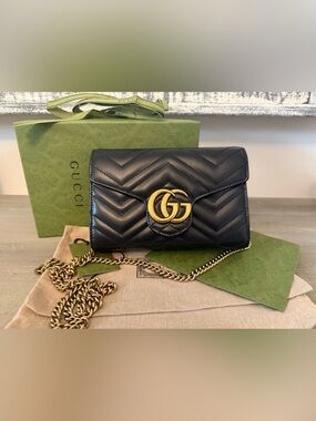 Gucci GG Marmont Chain Wallet Black Chevron Leather Crossbody Bag Authentic